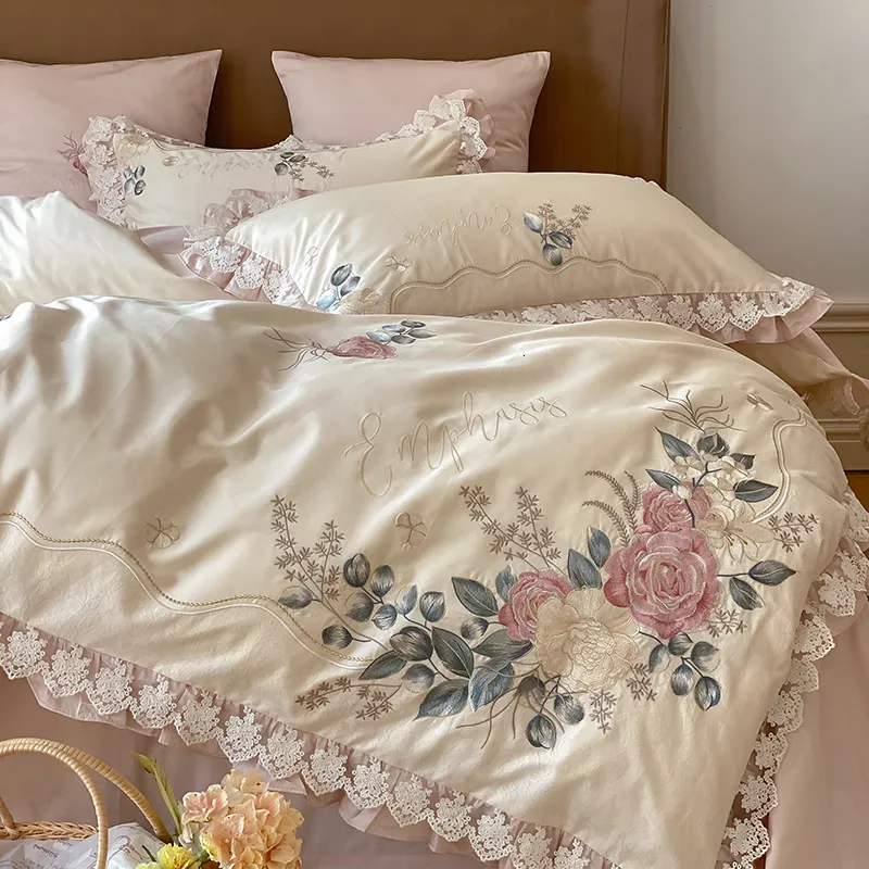 Set di biancheria da letto 1000TC egiziano a fiocco lungo in cotone fiore ricamo principessa Set chic trapunta in pizzo copripiumino biancheria da letto fodere per cuscini 221129