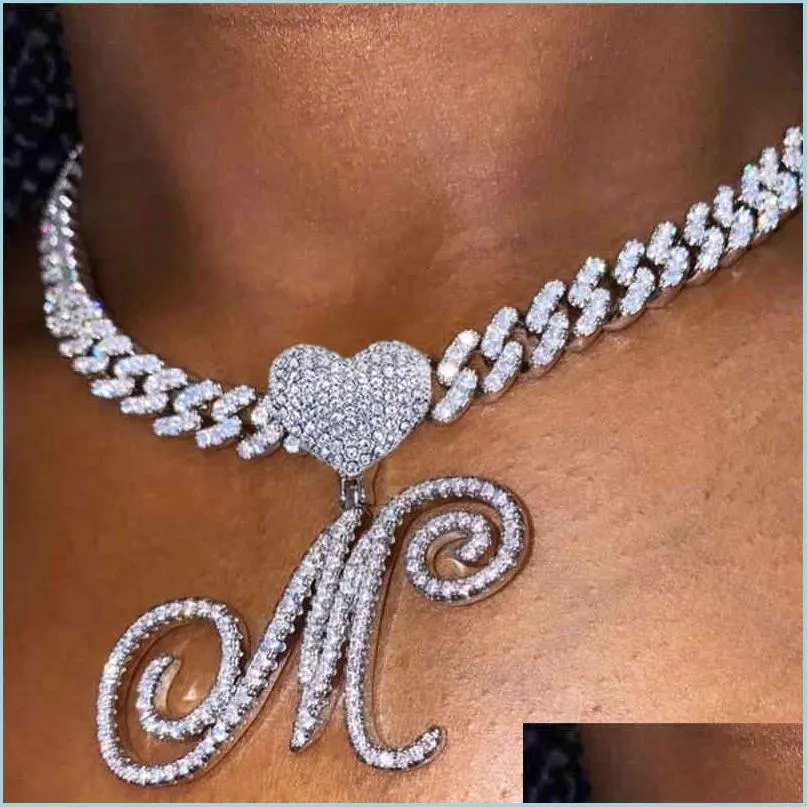 Anhänger Halsketten Az Cursive Letter Herz Anhänger Iced Out Kubanische Halskette für Frauen Initial Zircon Link Chain Choker Hip Hop Dhgarden Dhqpb