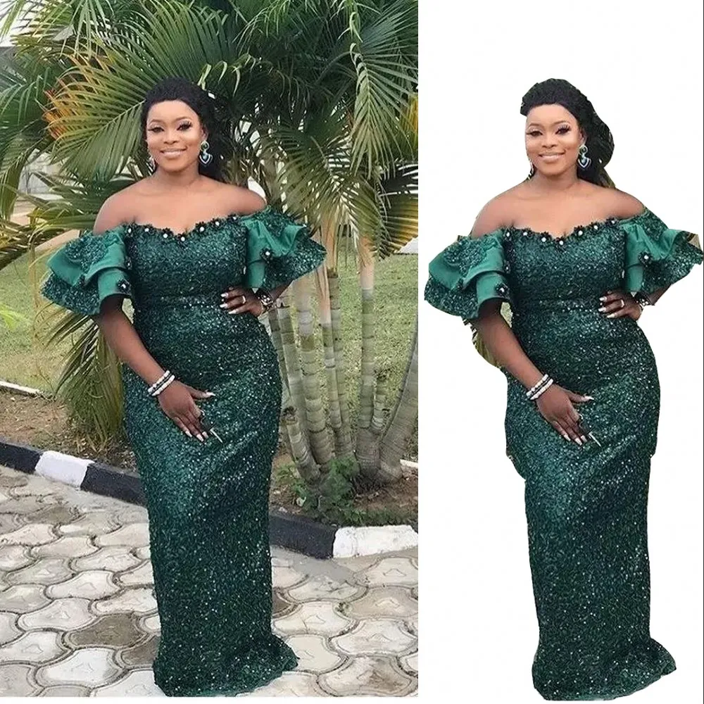 Elegant Mother Of The Bride Dresses Dark Green Off Shoulder Short Sleeves Lace Appliques Beads Ruffles Mermaid Party Evening Wedding Guest Gowns 403