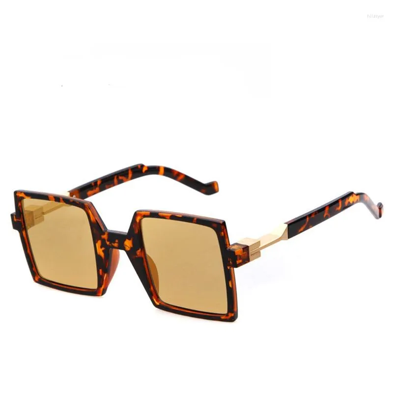 Occhiali da sole 2022 Frame Square Men Designer Sun Glasses Women Fashion Vintage Uv400 Classic Retro Gafas