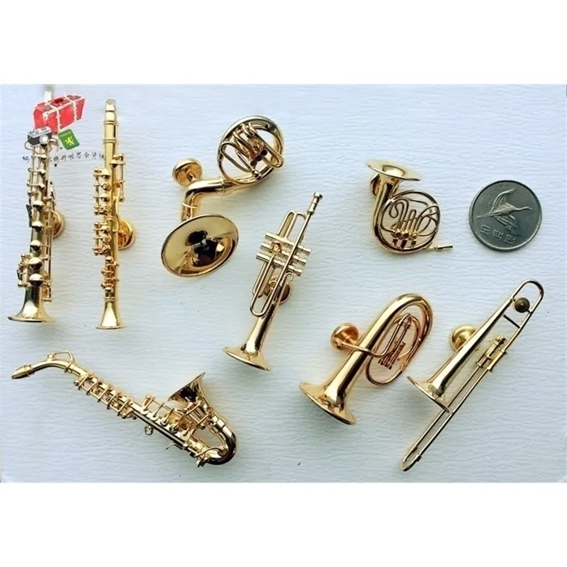 Decorações de Natal Fridge Magnet Miniatura Modelo de Violino Guitar Piano Réplica Instrumento Musical Ornamentos Presentes 221129