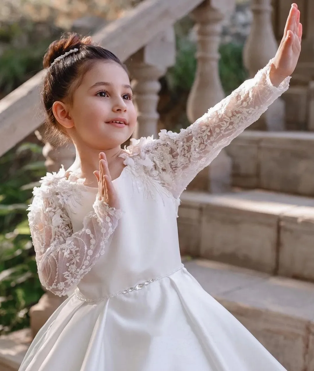 Flower Girl Dress for Kids White Satin Gown Long Sleeve Illusion Lace with Bow from Dhgate Girl's Pageant Dresses - price 81.16 Flower Girl Dress for Kids White Satin Gown Long Sleeve Illusion Lace with Bow from Dhgate Girl's Pageant Dresses - price 81.16