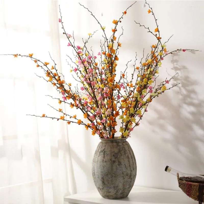 Fiori decorativi Fiore artificiale Ciliegia Primavera Fiore di prugna Ramo di pesca Albero finto di seta Bouquet lungo per la decorazione della festa nuziale