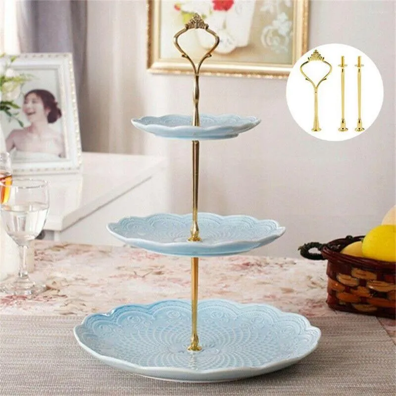 Metal Crown Rod Cake Plate And Cupcake Stand With 3 Hooks And Handle Perfect Party Supplies Fitting From Xiaochage 8.23 DHgate.Com