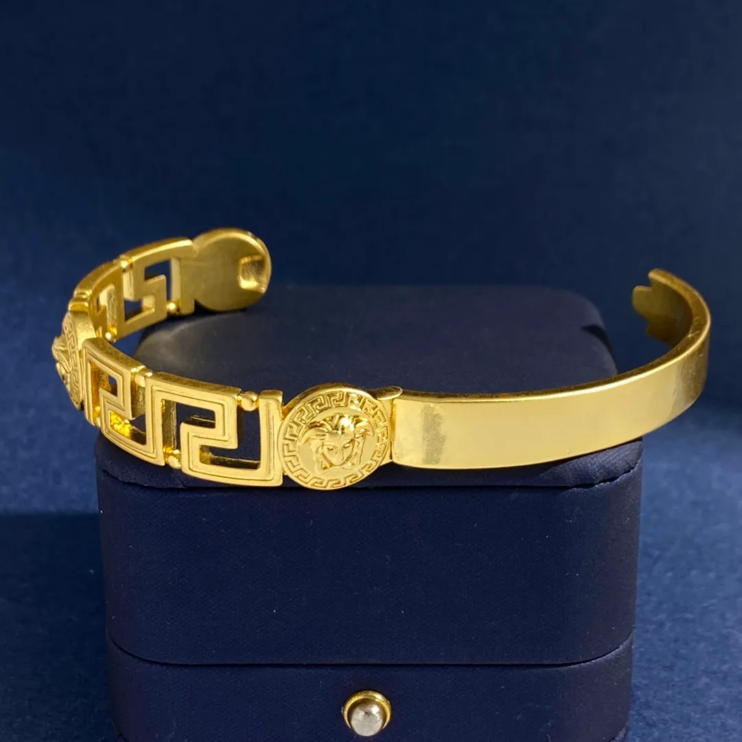 めで鯛様♡ 専用です。　　　　　　　　　　　　　ホッケンハイムブレスレット DHgate.com:Exquisite 18K Gold Plated Hollow Bangle Bracelet