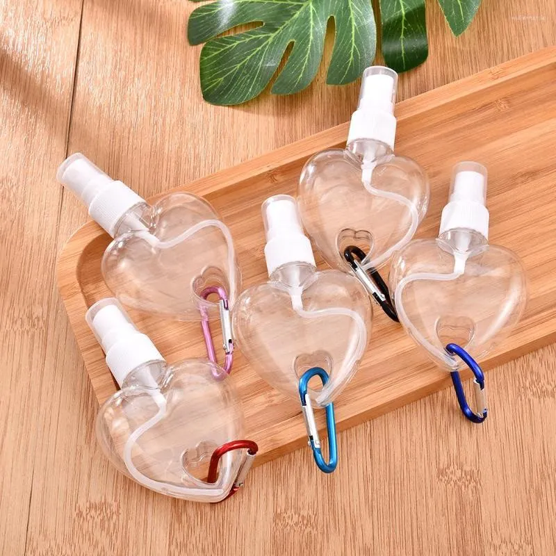 Storage Bottles 1 Pcs Portable Spray Love Bottle With Random Color Hook Travel Plastic Hand Sanitizer Bottled White Head 50ml