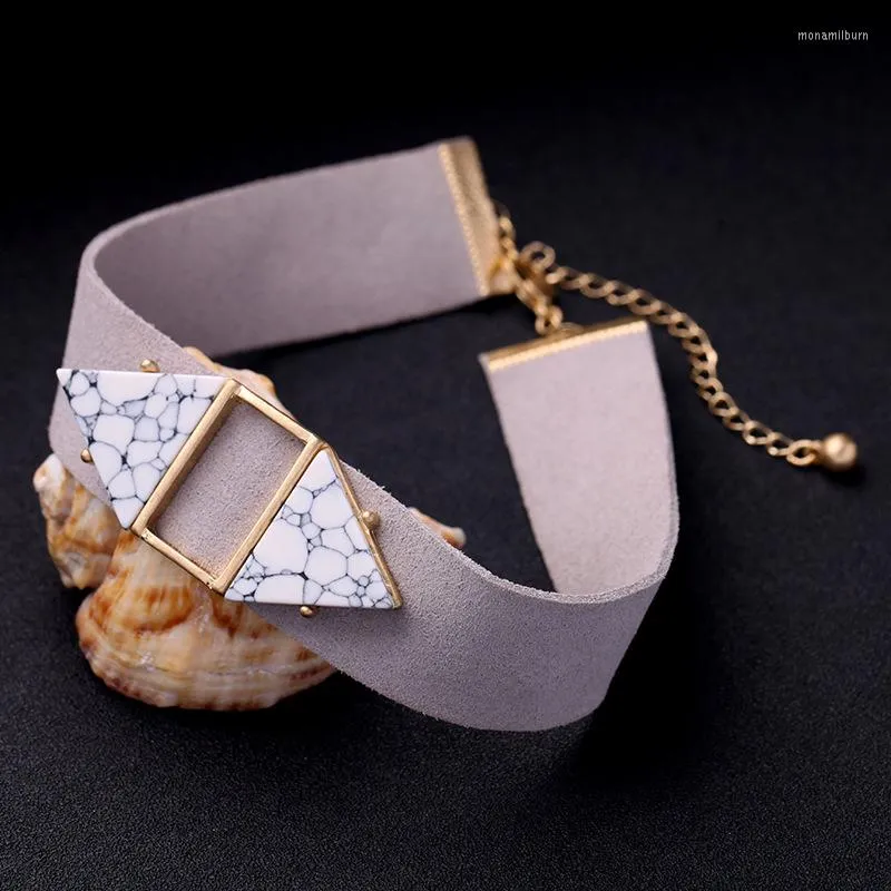 Choker breed lederen suède ketting vrouwen geometrische textureerde synthetische stenen statement kraag