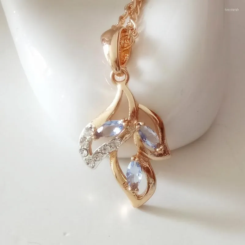 Pendant Necklaces 2022 Trendy Luxury Light Blue Cubic Zircon Leaf Shape Necklace Pendants Rose 585 Gold Color Women Jewelry 21X15MM