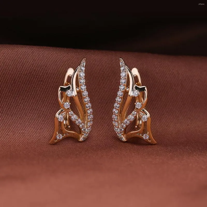 Dangle Earrings Dckazz Summer Cutout Crystal Butterfly Wing Shape 585 Rose Gold Color Dangler For Woman Evening Luxury Accessories