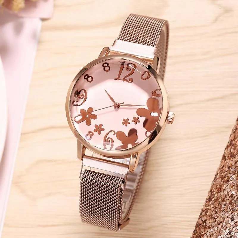 Polshorloges kleur bedrukt Milanese horloge met ijzerabsorberende stenen damesmode trend pastorale stijl legering mesh riem