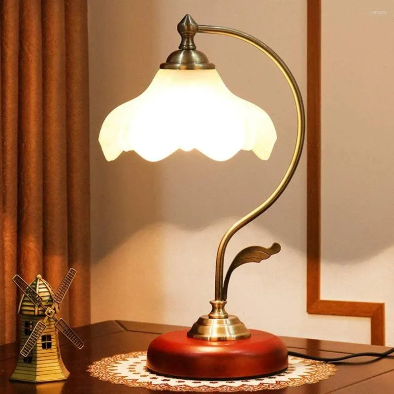 Table Lamps Retro Rustic Lamp Vintage Lotus Glass Lampshade Handmade Wooden Base Antique Cute Desk For Bedroom Bedside Nightstand