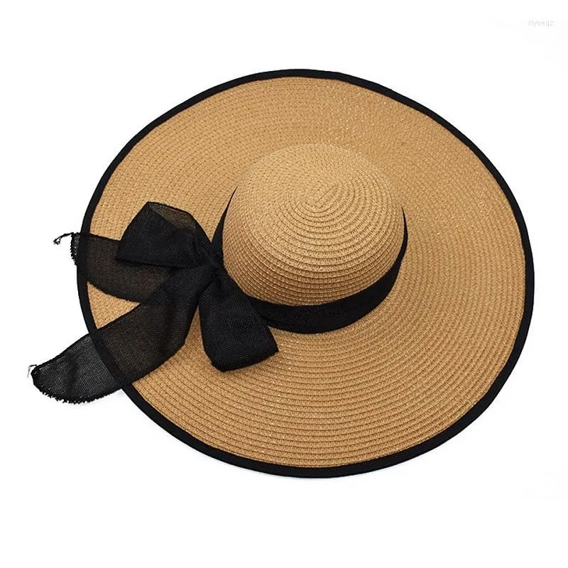 Berets Summer Straw Hat Kobiety duże szerokie grzbiet plażowy Słońce Blok Ochrona UV CAP BOHEMIA