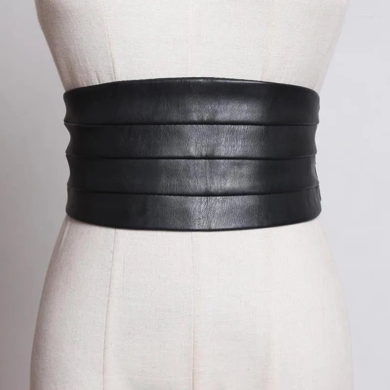 Bälten Kvinnor Runway Fashion Pu Leather Elastic Cummerbunds Female Dress Coat Corsets Midjeband Decoration Wide Belt