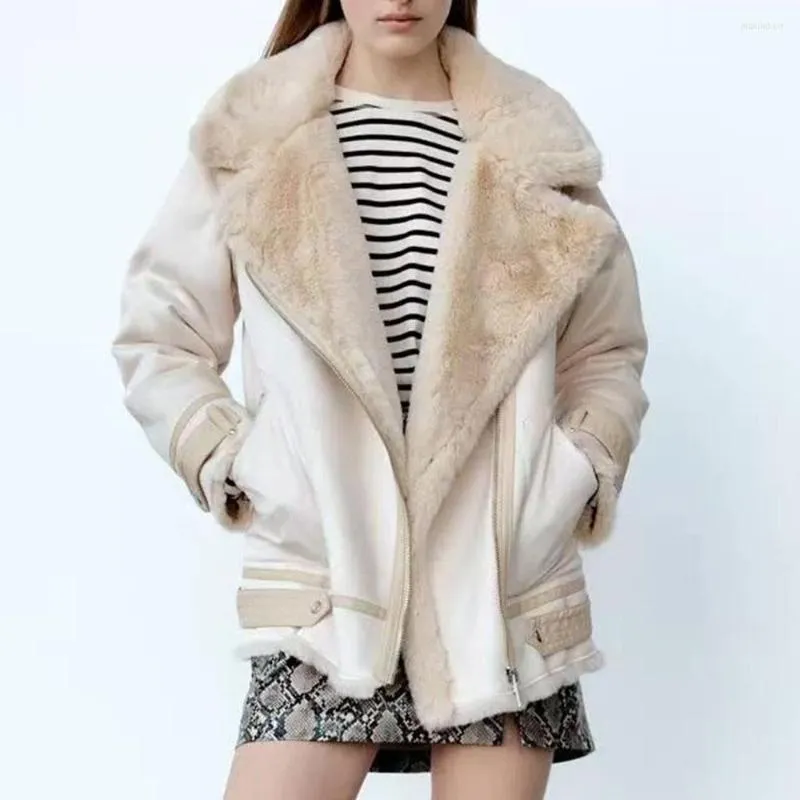 Trench feminina Coats feminino Fleece Lamb Jackets Patchwork