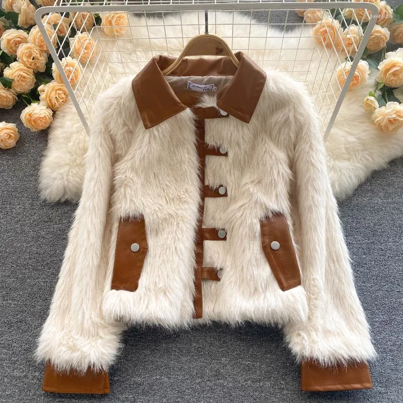 Pelliccia da donna Giacca corta da donna imitazione invernale Cappotto in pelle PU Patchwork Capispalla casual con pelliccia bianca