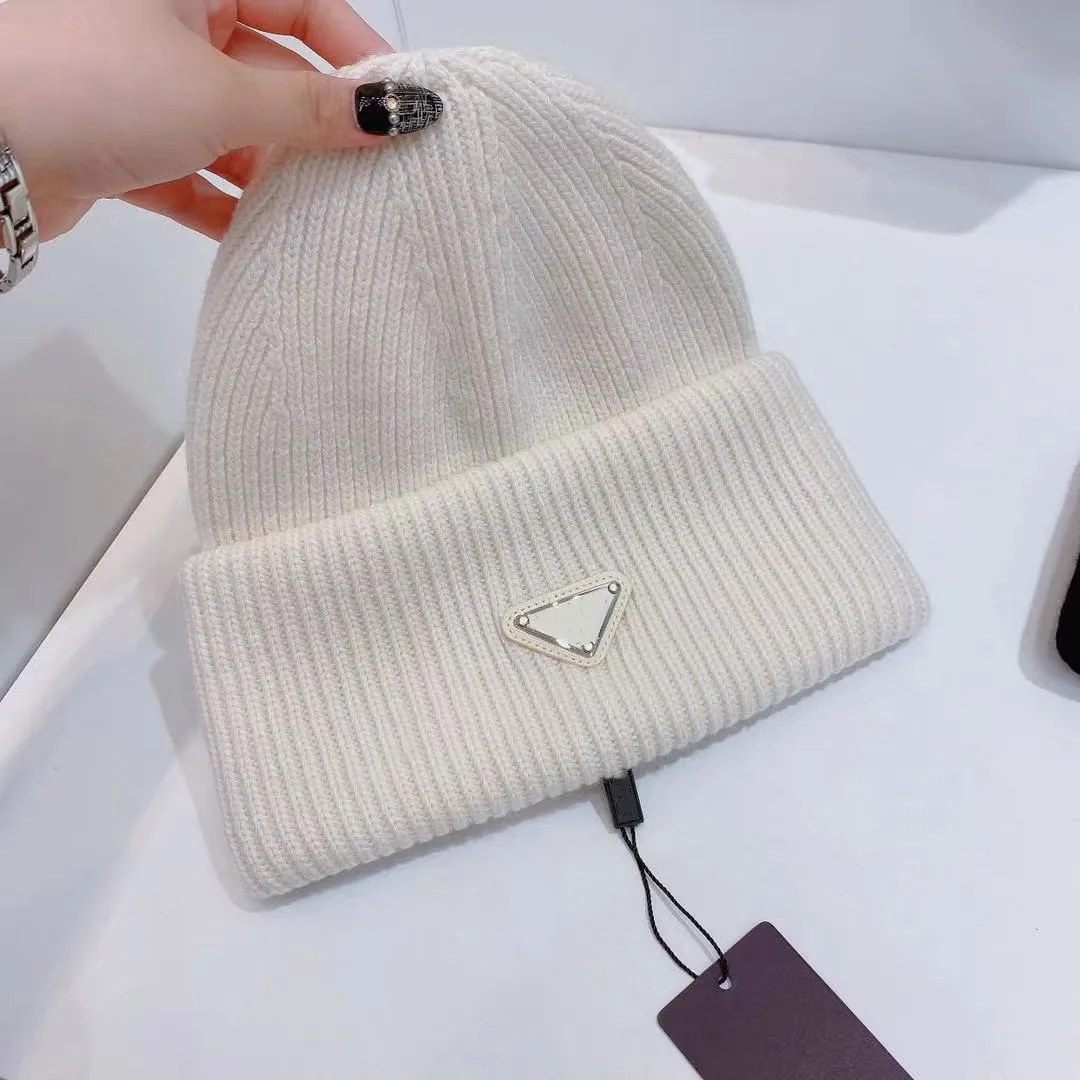 Luxury Beanies Designer Winter Bean Men and Women Fashion Design Knit Hats Fall Woolen Cap Letter Jacquard Unisex Warm Skull Hat