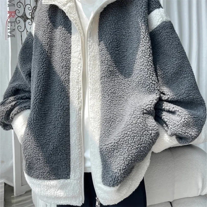 Pelliccia da donna Pelliccia sintetica LANMREM Cappotti invernali in lana di agnello per donna Colore a contrasto Risvolto Cerniera Giacche moda larghe Abbigliamento caldo Outdoor 2R7759 220930