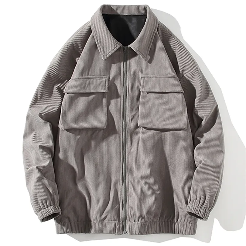 Mensjackor Autumn Corduroy Cargo Jacket Men Zip Up Pocket Ytterkläder Fashion Street Causal Vintage Coat Clothing Topps Male Plus Size 5XL 220930