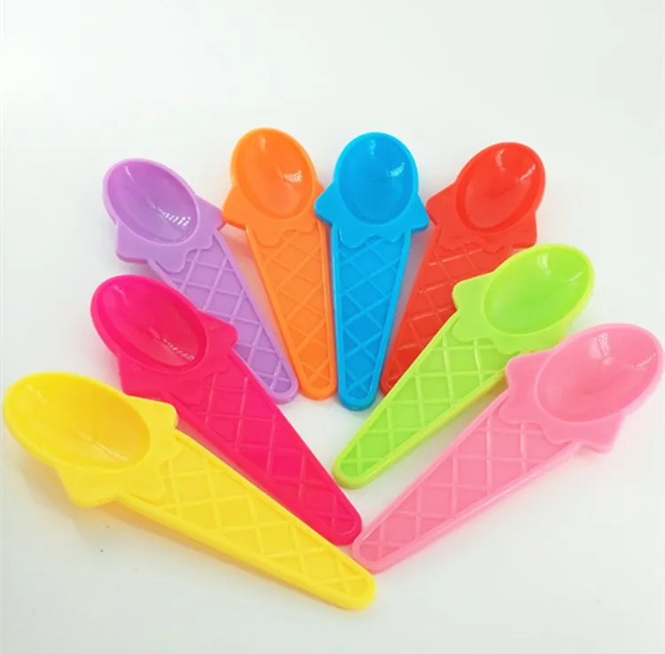 Ice Cream Spoon Plastic Dessert Yogurt Cake Spoon Summer Children Kids Birthday Party Supplies LX61