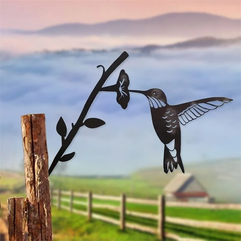 Garden Decorations Hummingbird Metal Bird Art For Your Yard Or Tree And Outdoor Easter Home 220930