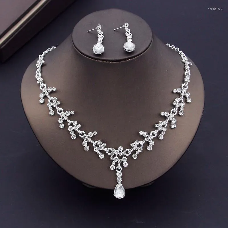 Collier Boucles D'oreilles Ensemble Magnifique Cristal Mariée Pour Les Femmes De Luxe Tour De Cou Robe De Mariée Ensembles De Mariée De Mode