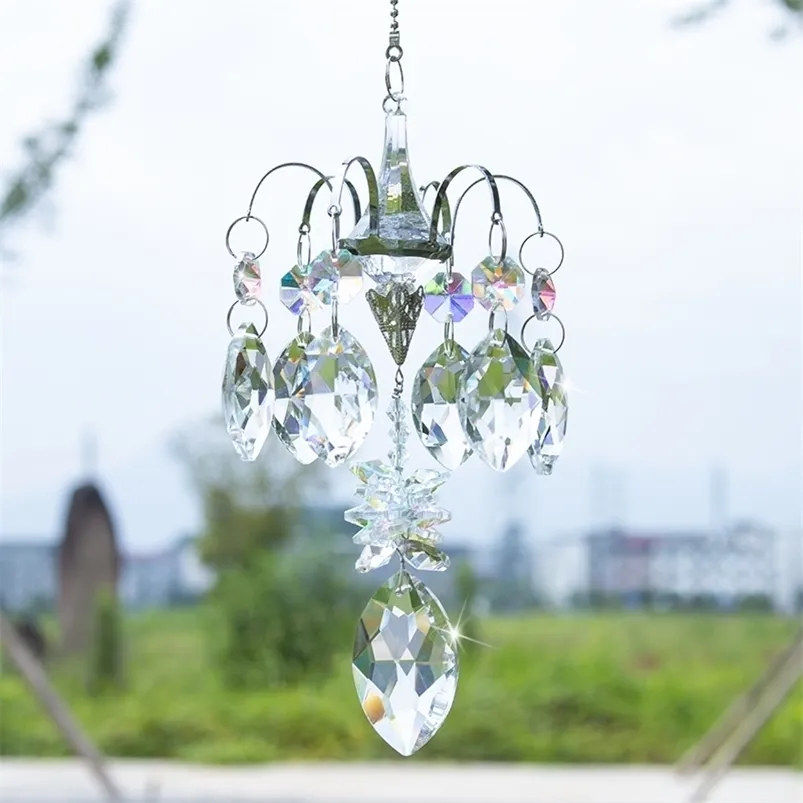 Décorations de jardin HD Crystal Horse Eye Prisms Suncatcher pour fenêtre suspendue Ornement Rainbow Maker Hanger pour la décoration de Noël à la maison 220930