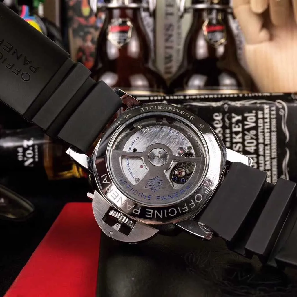 Paneriwatch Paneraii Watches Watcher Watch Watch-Factory Luxury للرجال الحركة التلقائية الميكانيكية الياقوت الحجم 47 ملم مراقبة المطاط PR5W