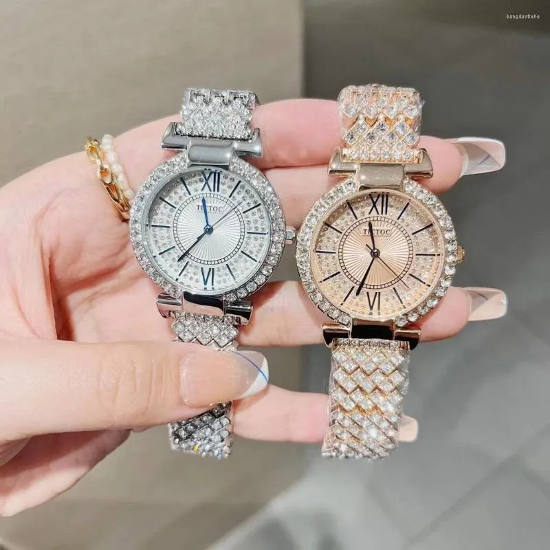 Pulseiros de zircões de zero de pulseiras Bracelets para mulheres Vestido de diamante de diamante de luxo quartzo feminino relógio Religios Romanos