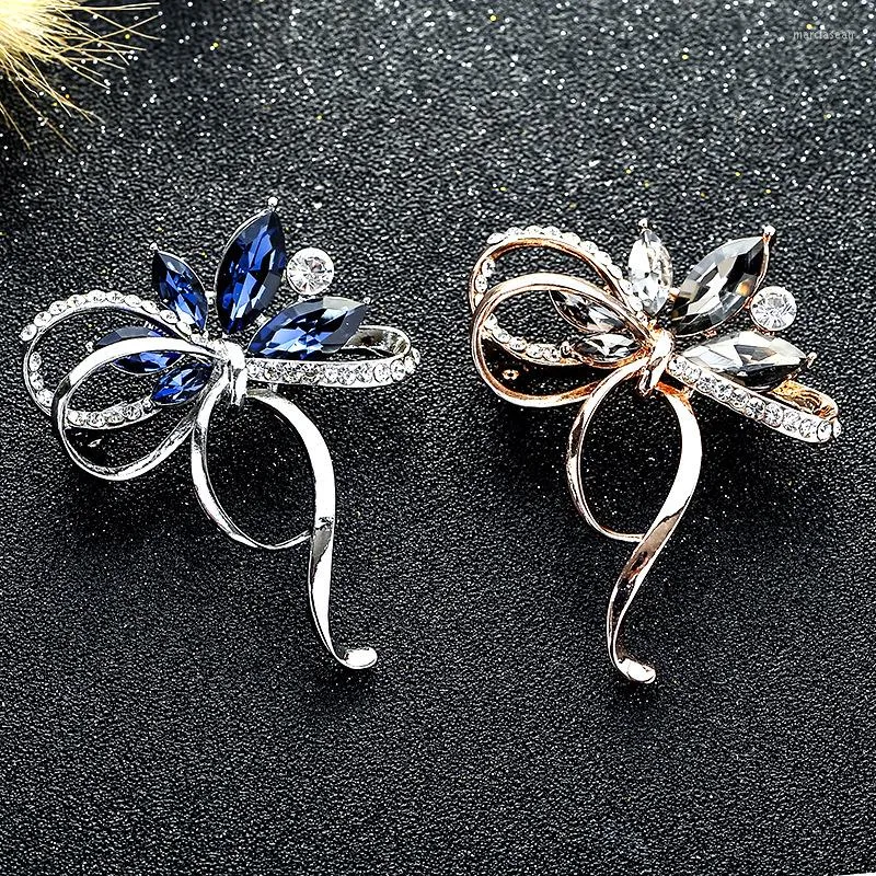 Brosches 2 färg strass båge för kvinnor bowknot brosch pin vintage mode smycken vintertillbehör