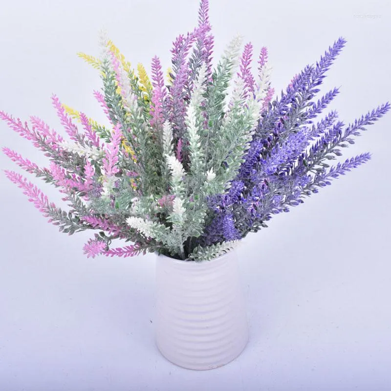 Fleurs décoratives Provence romantique Bouquet de lavande violet fleur artificielle avec feuilles vertes pour décorations de fête à la maison 25 têtes / bouquet