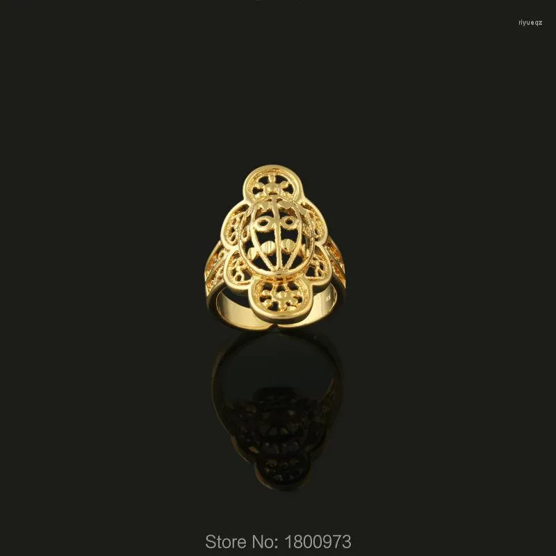 Anéis de casamento Padrão requintado da moda para mulheres18k Jóias de jóias de moda de cor de ouro da banda geométrica Ring Decorative Decorative