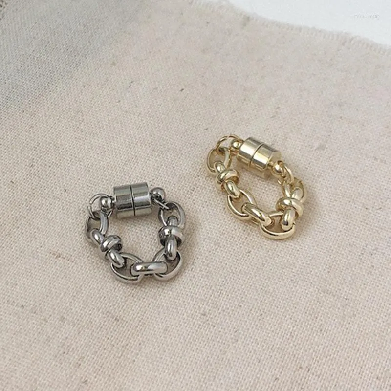 Pendenti con ciondoli orecchini color oro argento magnete catena a maglie in metallo polsino dell'orecchio clip per le donne gioielli piercing finti coreani