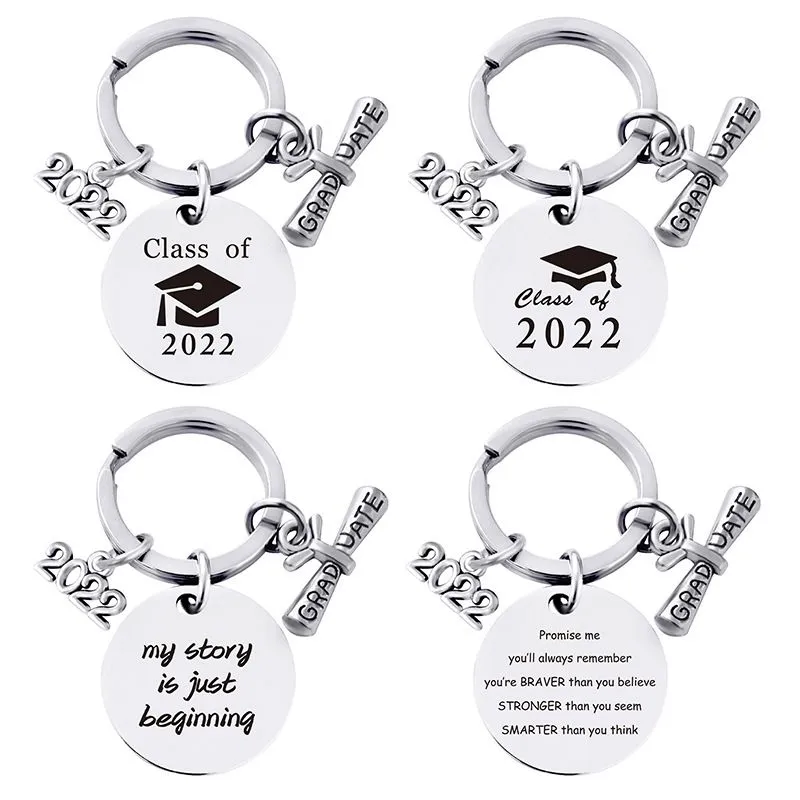 Graduation en acier inoxydable porte-clés pendentif porte-clés en métal porte-clés bagages décoration porte-clés créatif cadeau de remise des diplômes RRB16049