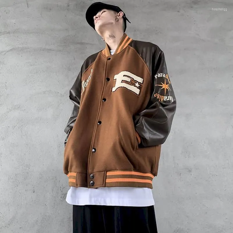 Herrjackor Män American Retro Baseball Uniform Jacket Män kvinnor sy hip-hop trend överdimensionerad avslappnad all-matchrockfjäder