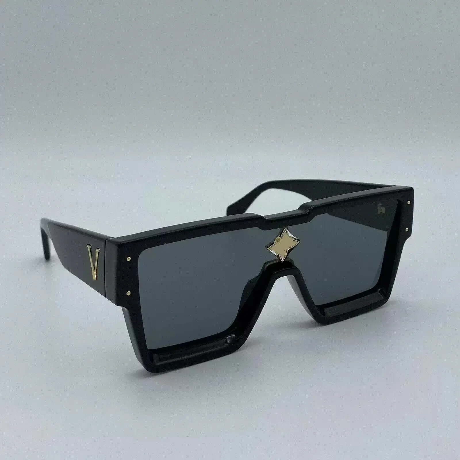 2022 الصيف الإعصار النظارات الشمسية للرجال والنساء نمط Z1578W المضادة للأشعة فوق البنفسجية لوحة الرجعية مربع كامل الإطار نظارات الموضة العلامة التجارية الجديدة صندوق عشوائي