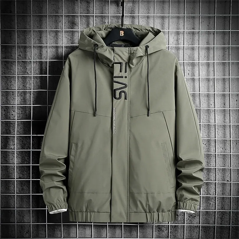 Mens Jackets Men Windproof Outerwear Mountain Climbing Travel Windbreaker Fashion Casual Male Hooded Plus Size Jacket Autumn 220930