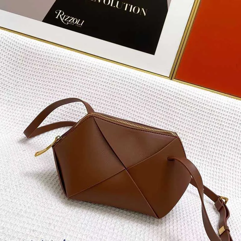 Designer clutch bags products autumn and winter handbag classic woven diagonal one-shoulder Origami bag made of high-quality soft 2022