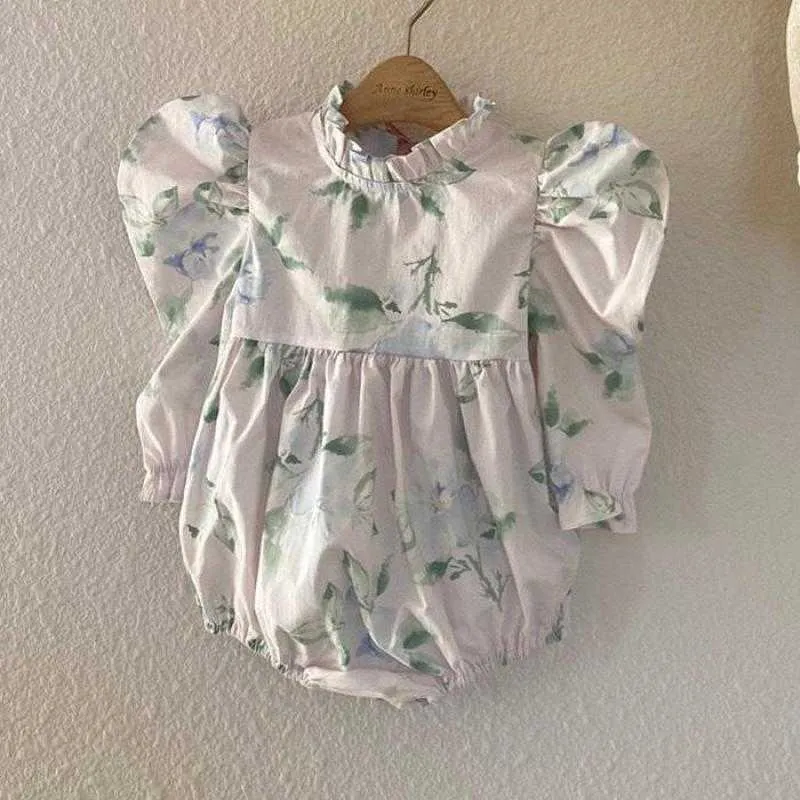 Rompers 2022 våren ny baby flicka med långa ärmar blommor bodysuit söt blommig tryck puff ärm prinsessa bomull jumpsuit baby flicka kläder j220922