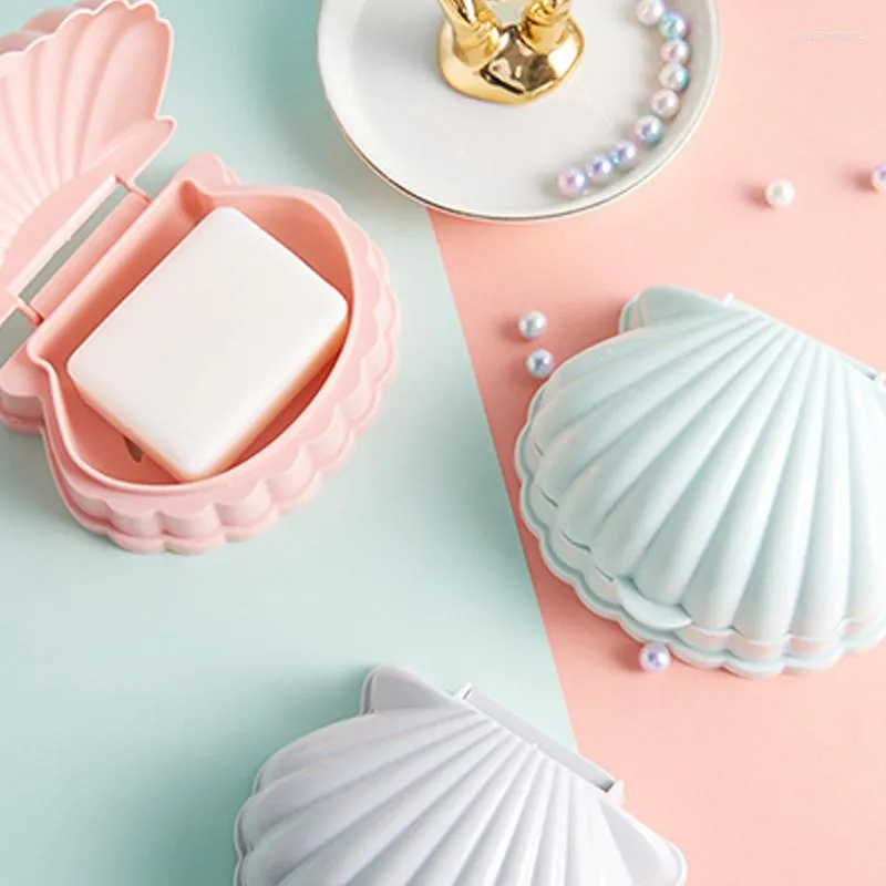 Soap Derees 2022 Creatieve draagbare shell vorm doos badkamer afvoerhouder reisbeveiliging behoeftigen accessoires