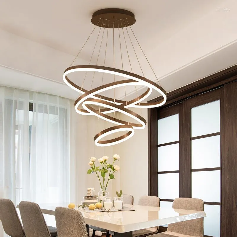 Lâmpadas pendentes preto/branco 1/2/3/4 Rings círculos Luzes LED modernas para a sala de jantar Suspensão de quarto de jantar Lâmpada de suspensão