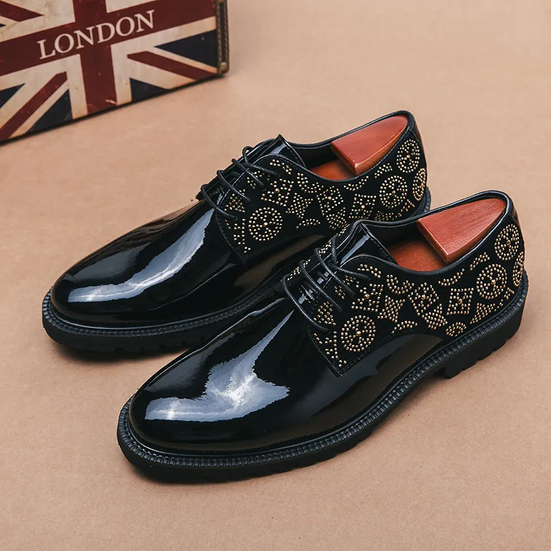 Роскошная кожа Brogue Leather Oxford Shoes Patent Patent Licted Toe One Stdhrup Men Fashion Fasure Formal Casual Shoes большие размеры 38-47