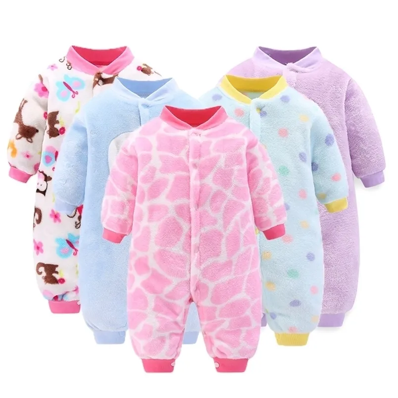 Conjuntos de roupas nascidos roupas de bebê nascida mola de outono de pump de garotas fofas para meninos flanela macia Rompers quentes 0 18m 221007