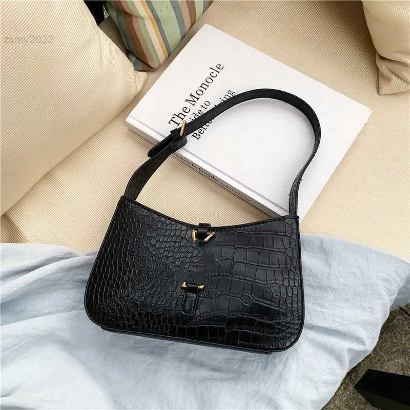 New Small Shoulder Y Bag 2022 Luxury Designer Fashionable Versatile One Shoulder Messenger Bag Simple Korean Alphabet Small Square Armpit Bag