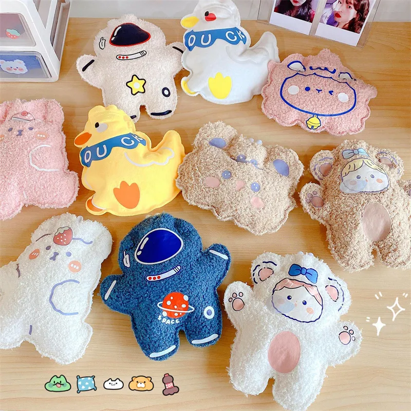 Creative Cute bear Heat Water-Bag Cartoon shaped plush hot water bag Mini portable Student waters injection Hand-Warmer T9I002110