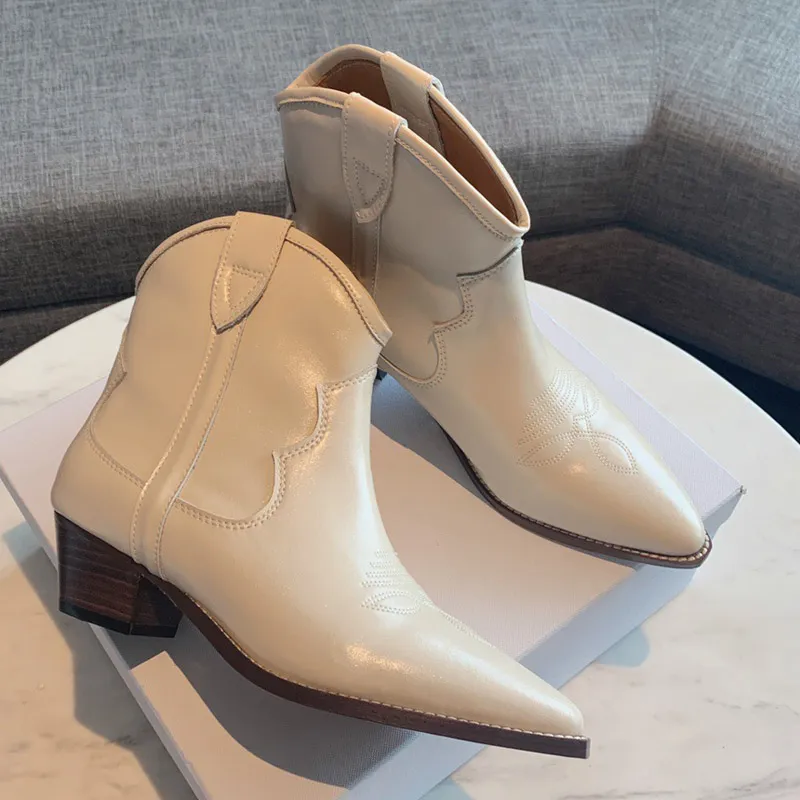デザイナーの女性のブーツ新ファッションフロックプラットフォームハイヒール女性秋冬カジュアルアンクルブーツ靴 size35-41