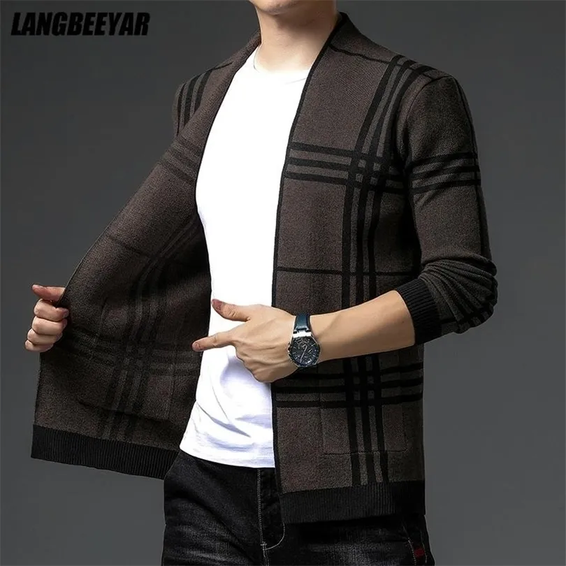 Pulls à section AUTUM Hiver Designer Marque Luxury Fashion Tricot Cardigans Sweater Corée Men Men décontracté manteins tendance veste hommes vêtements 221008