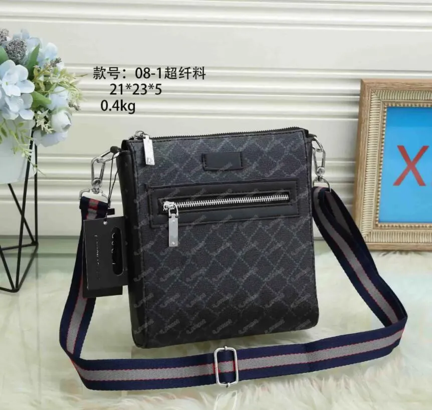 Vrouwen luxe merk mannen schouder messenger tassen grote zakelijke crossbody tas voor mannelijke vintage handtassen lederen cross body tas trio tas district echtgenoot