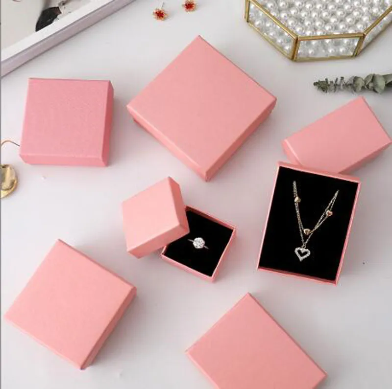 Pink Jewelry Gift Boxes Bolsa para Brincho de Colar Corte de Gift com tampas e bolsas de papel para compras cheias de esponja embalagem de jóias de varejo Vários tamanhos