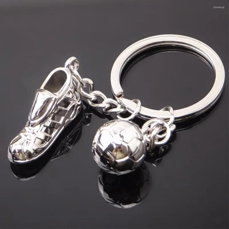 Keychains Fashion 2022 Football Metal Keychain Unisex Gift Key Chain Soccer Shoes And Car Ring Party Jewelry