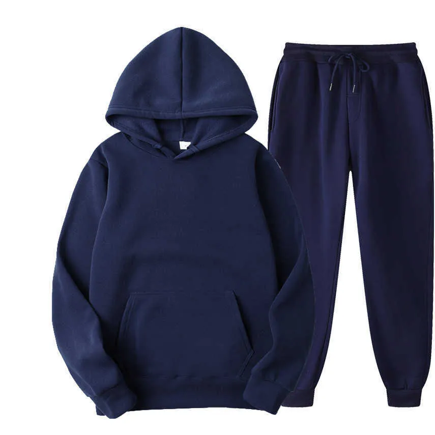 Unisex Hooded Tracksuit For Autumn And Winter Sports Solid Color